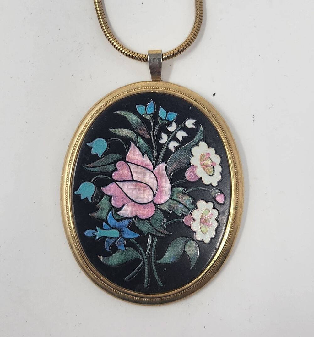 Florentine Flowers Oval Pendant Necklace | Vintage 1970s Signed Avon